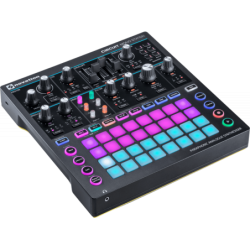 NOVATION Circuit Mono Station